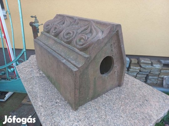 Antik Zsolnay épületdísz