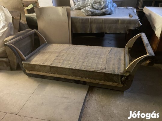 Antik ágy egyszemélyes 