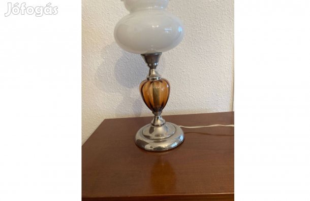 Antik asztali lámpa