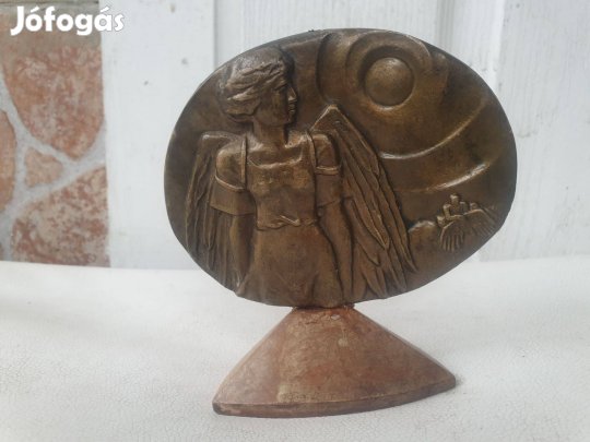 Antik bronz relief talpazaton kb 12X12cm szép állapotban eladó!