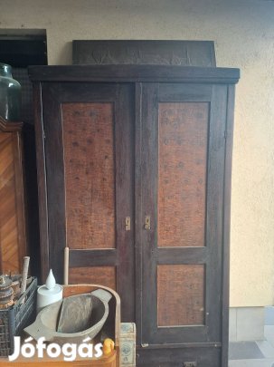 Antik bútor hagyaték