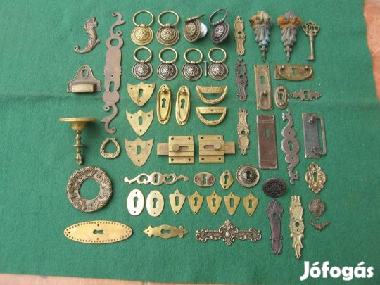 Antik bútor veretek, több mint 50 db. egyben eladó! Restaurátoroknak!