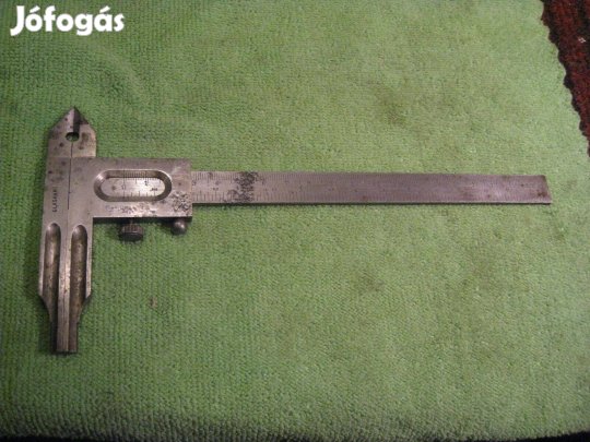 Antik collos és metrikus tolómérő