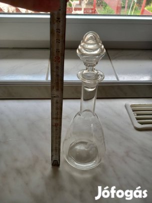 Antik csiszolt mintás likőrös kis üveg 2dl-es