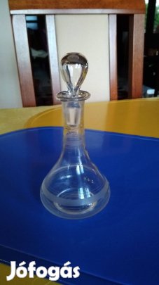 Antik csiszolt üvegcse, üvegdugóval