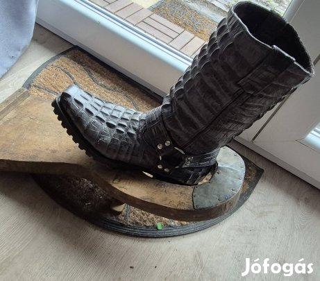 Antik csizma lehúzó