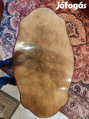 Antik dohányzóasztal