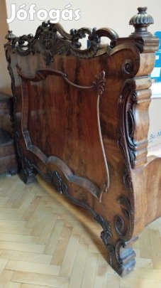 Antik egyszemélyes ágy