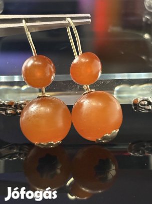 Antik ezüst fülbevaló pár, borostyán díszítéssel