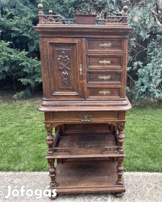Antik faragott pipatároló fiókos polcos kisszekrény komód szekreter