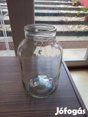 Antik fehér huta üveg 2 l-es