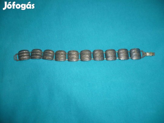 Antik fém karkötő