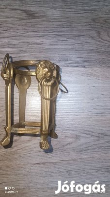 Antik fogadalmi réz oroszlán fejes, exkluzív gyertyatartó.Kivételes