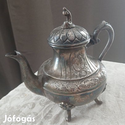 Antik gazdagon ezüstözött jelzett kiöntő 
