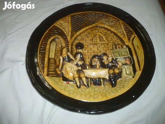 Antik gipsz falidísz falitál mulatozó társaság 34cm