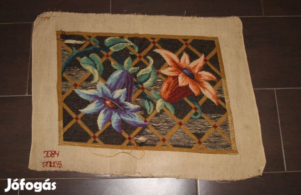 Antik goblein, gyapjú fonállal varrva