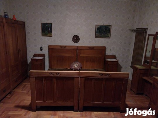 Antik hálószobabútor szett