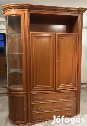 Antik hatású bútor