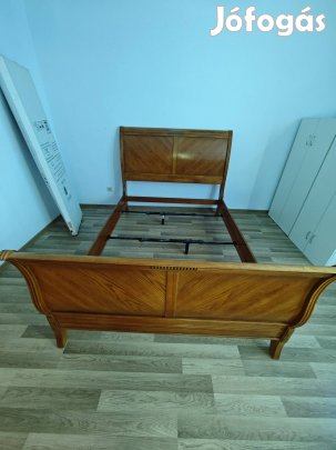 Antik hatású tömörfa ágykeret 160x200