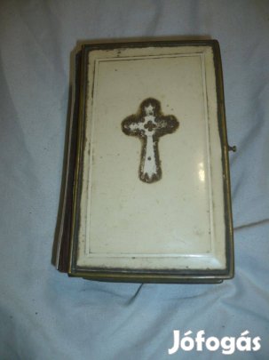 Antik horvát nyelvű csatos imaköny