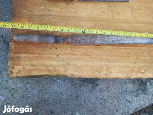 Antik igen nagy méretű kézi kúpos reszelő fa nyéllel 50cm