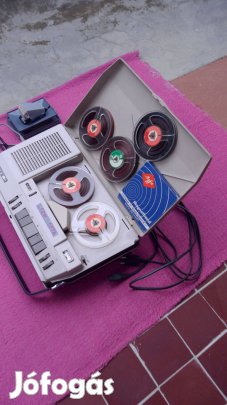 Antik ipari magnetofon szalagos, orsós, hordozható több funkc. 1965