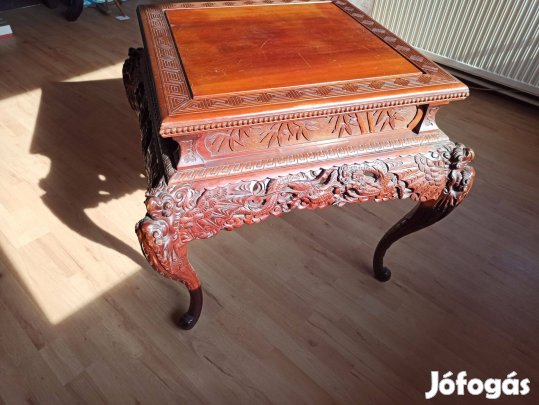 Antik japán dohányzóasztal, kb. 1920-ból