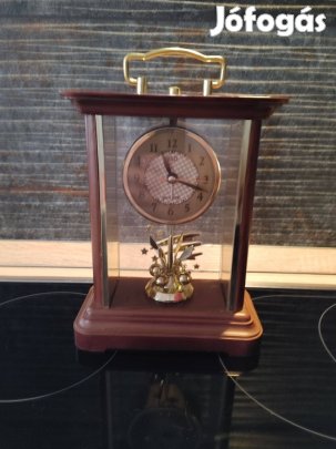 Antik jellegű asztali óra -világítós