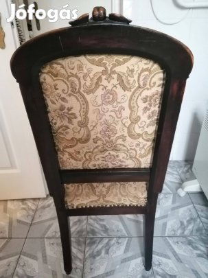 Antik kárpitos szék