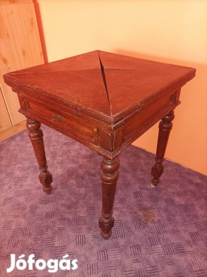 Antik kártya asztal 