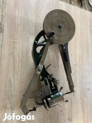 Antik kézi varrógép / suszter-gép / bőrvarró!