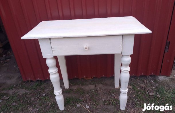 Antik kis asztal, fésülködőasztal az 50- es évekből