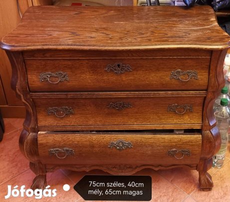 Antik komód eladó a 13. kerületben