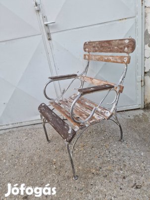 Antik korabeli kerti szék polgári kerti szék thonett dizájn szék