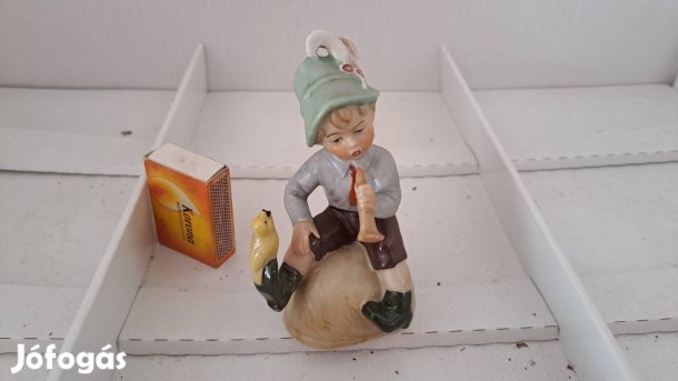 Antik német furulyázó gyermek porcelán