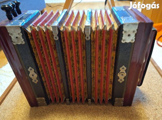 Antik német harmonika