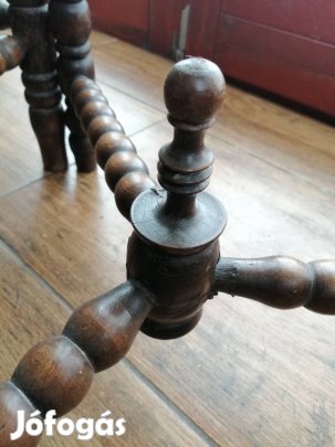 Antik neoreneszánsz asztal+szék. 