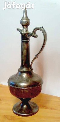 Antik ón karaffa, fellelt állapotban, ón kupakkal, kis horpadással az