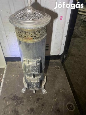 Antik öntött vas kályha 