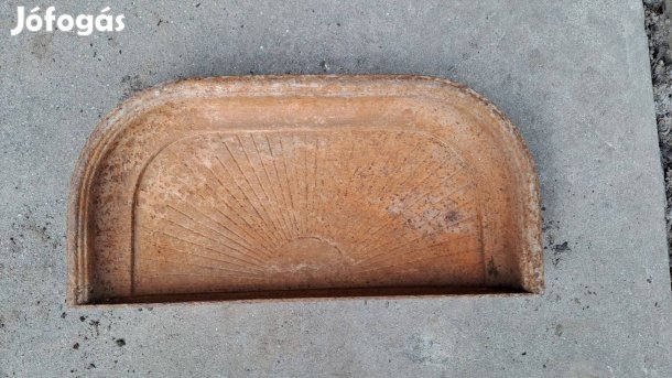 Antik öntött vas kandalló előtét