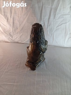 Antik oroszlán szobor 