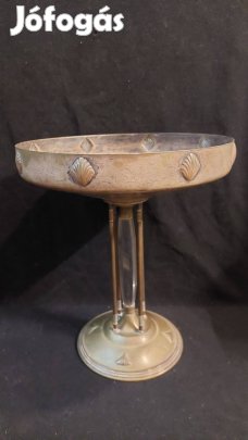 Antik oszlopos asztalközép kínáló