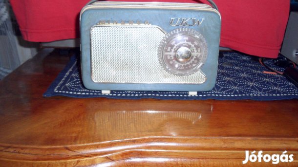 Antik osztrák táskarádió (tranzisztor) 9 V hordozós "ritka" rádió 1967