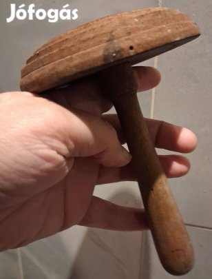 Antik passzírozó gomba