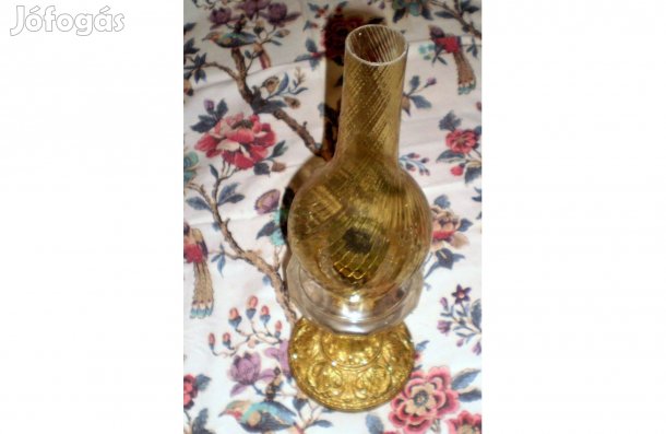 Antik petróleum lámpa