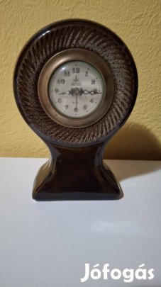 Antik porcelán házas kandalló óra 