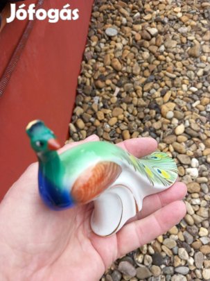 Antik porcelán nipp páva figura Drasche