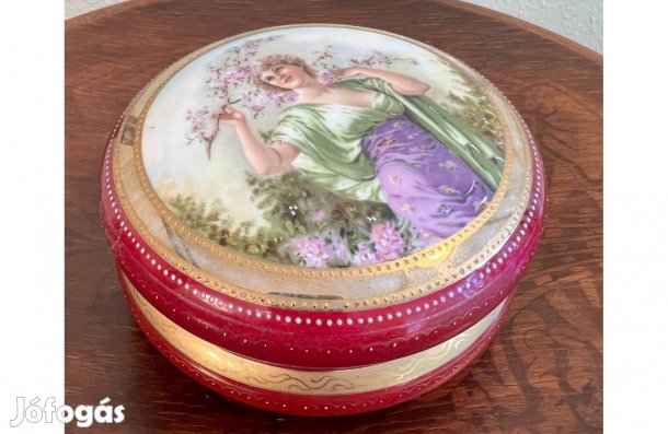 Antik porcelándoboz Királyi Porcelánmanufaktúra Bindenschild