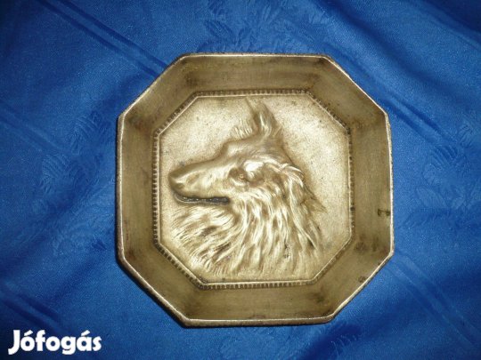 Antik réz kutyafej figurás kínáló