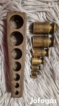 Antik réz súlykészlet